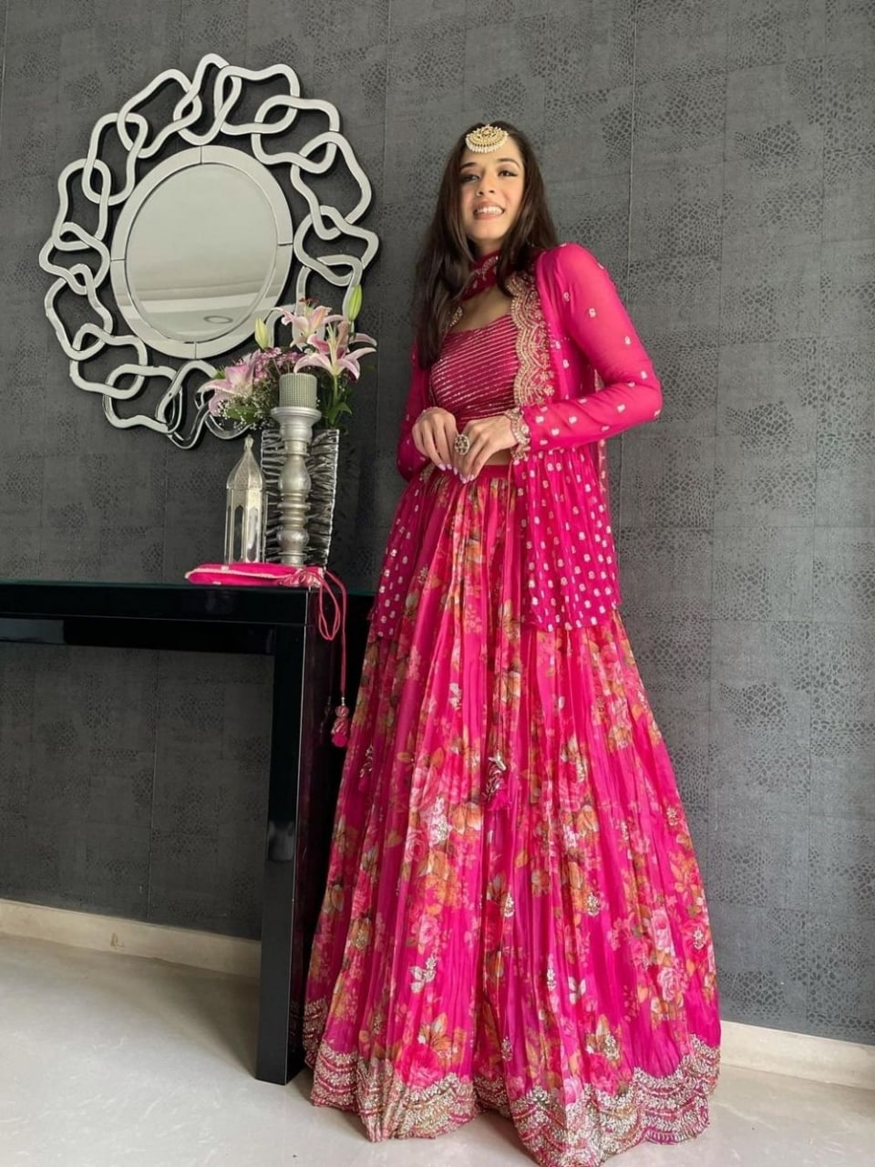 Buy Best Indo Western Outfit Online in India - Joshindia