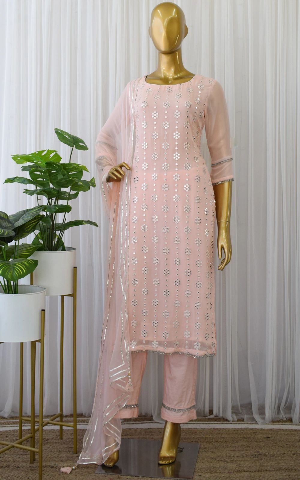 Buy peach color lucknowi style kurta set for stylish look - Joshindia