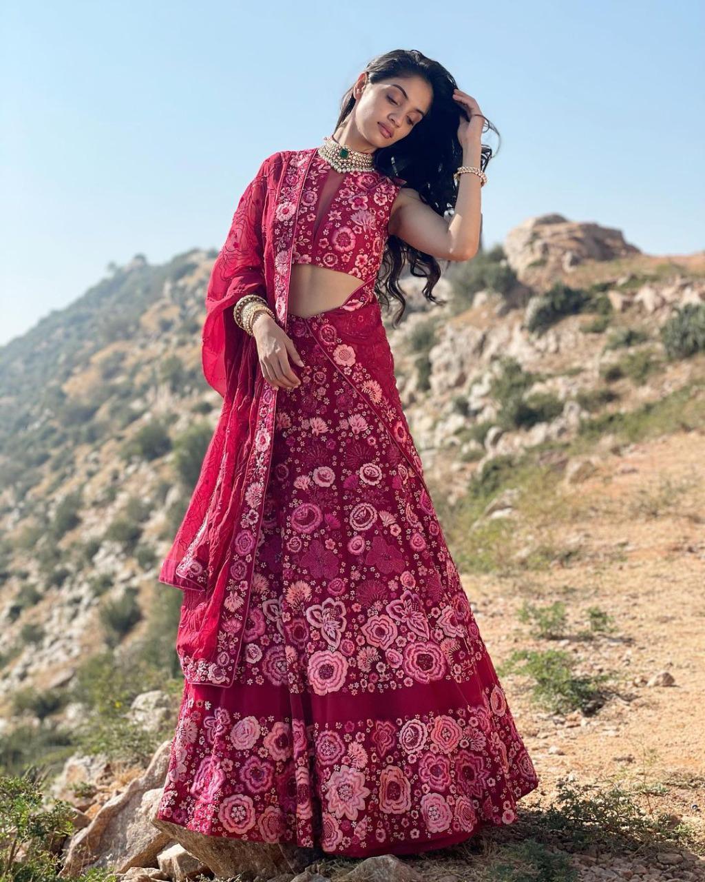 Buy Trendy Red Lehenga Choli Online in India - Joshindia