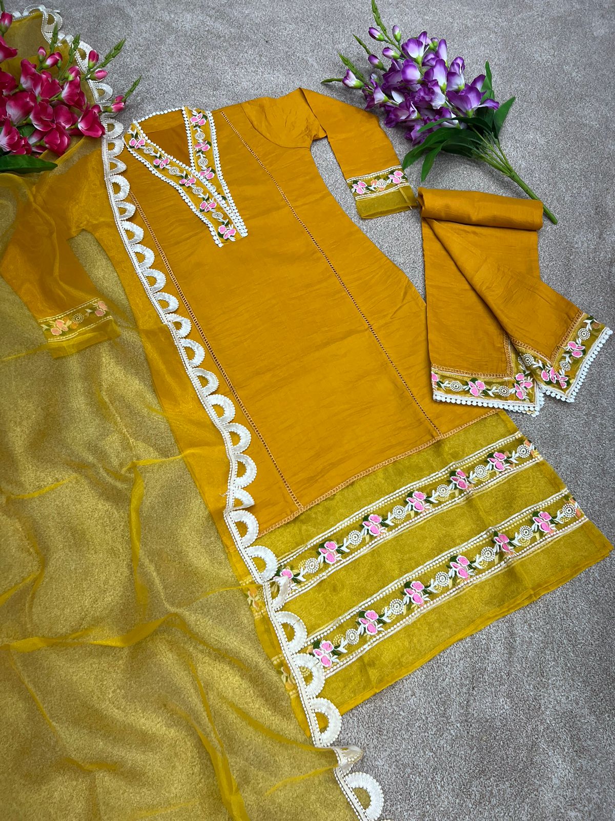 Premium cotton beautiful yellow colour kurti - Joshindia