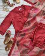 Buy lucknowi style kurta set for stylish look - Joshindia