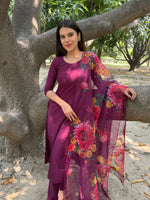 BEAUTIFUL HEAVY COTTON PURPLECOLOUR KURTA WITH PENT AND DUPATTA - Joshindia