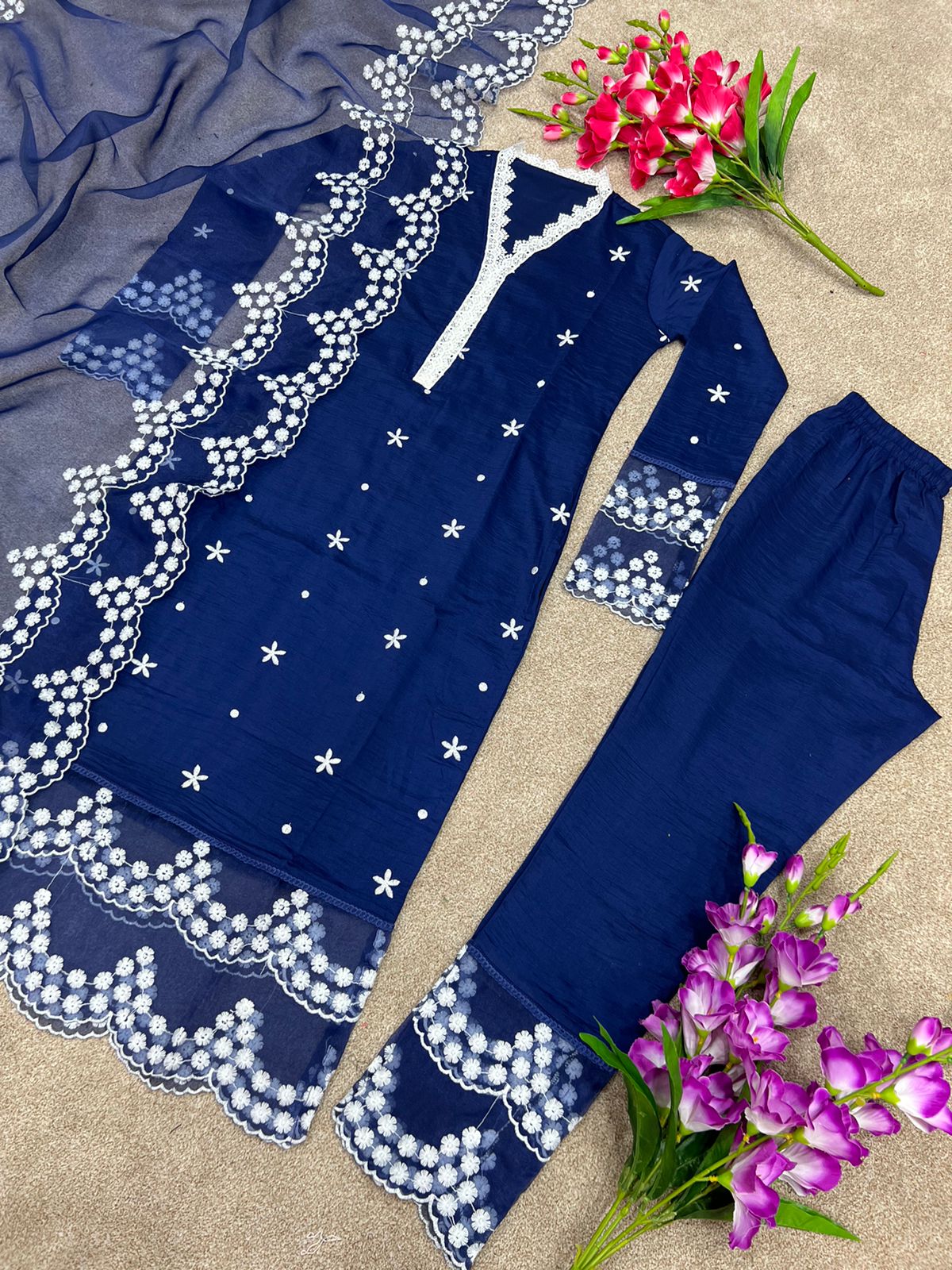 buy blue and white cotton kurti online - Joshindia