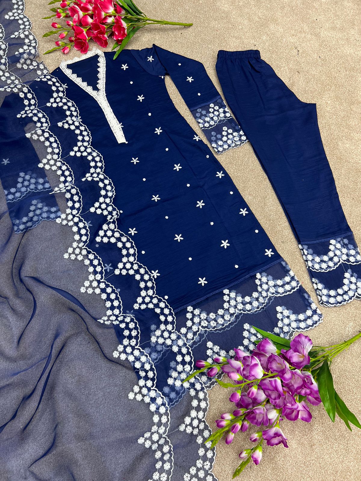 buy blue and white cotton kurti online - Joshindia