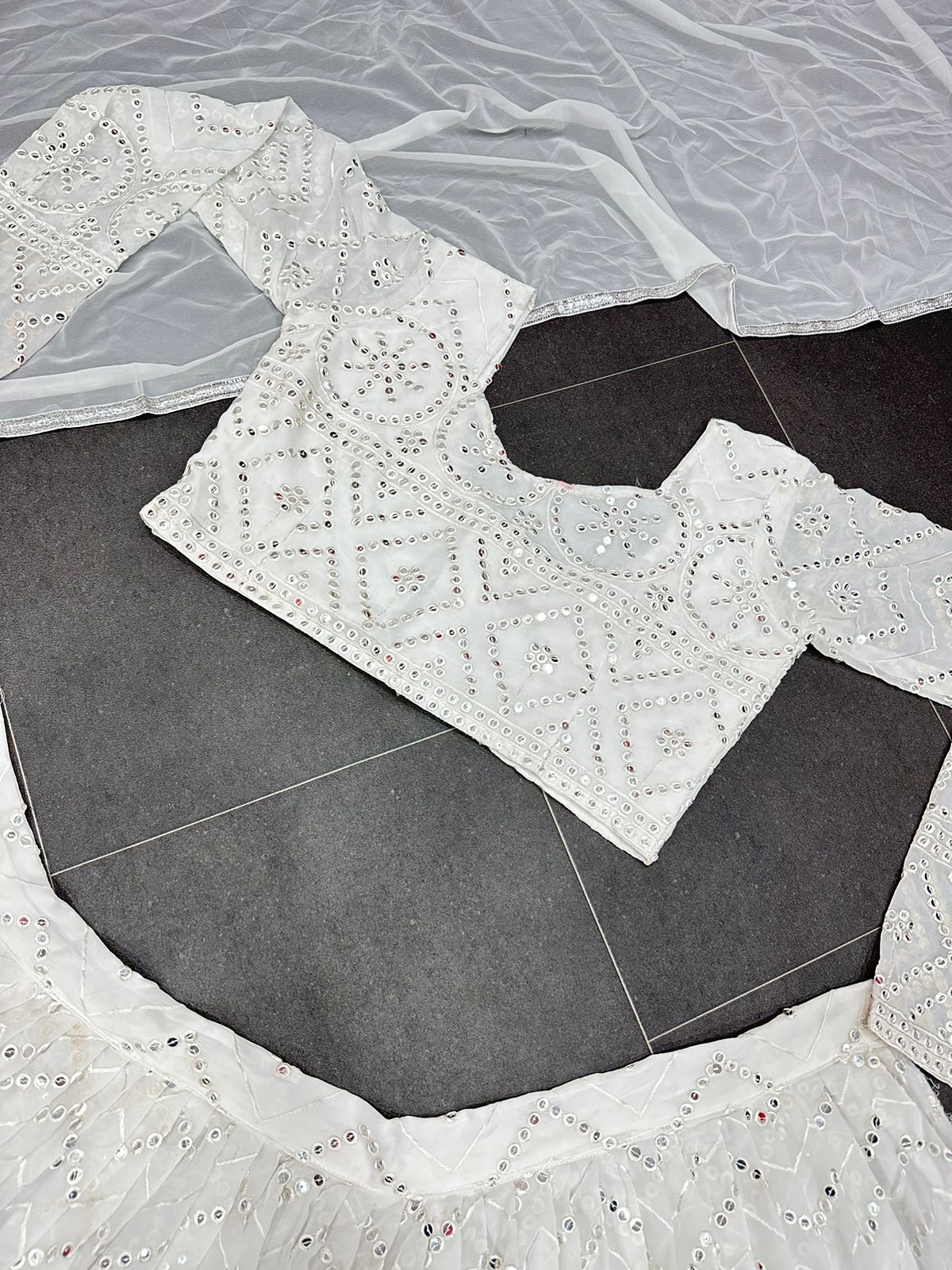 Buy Navratri Chaniya Choli Online at Best Price - Joshindia