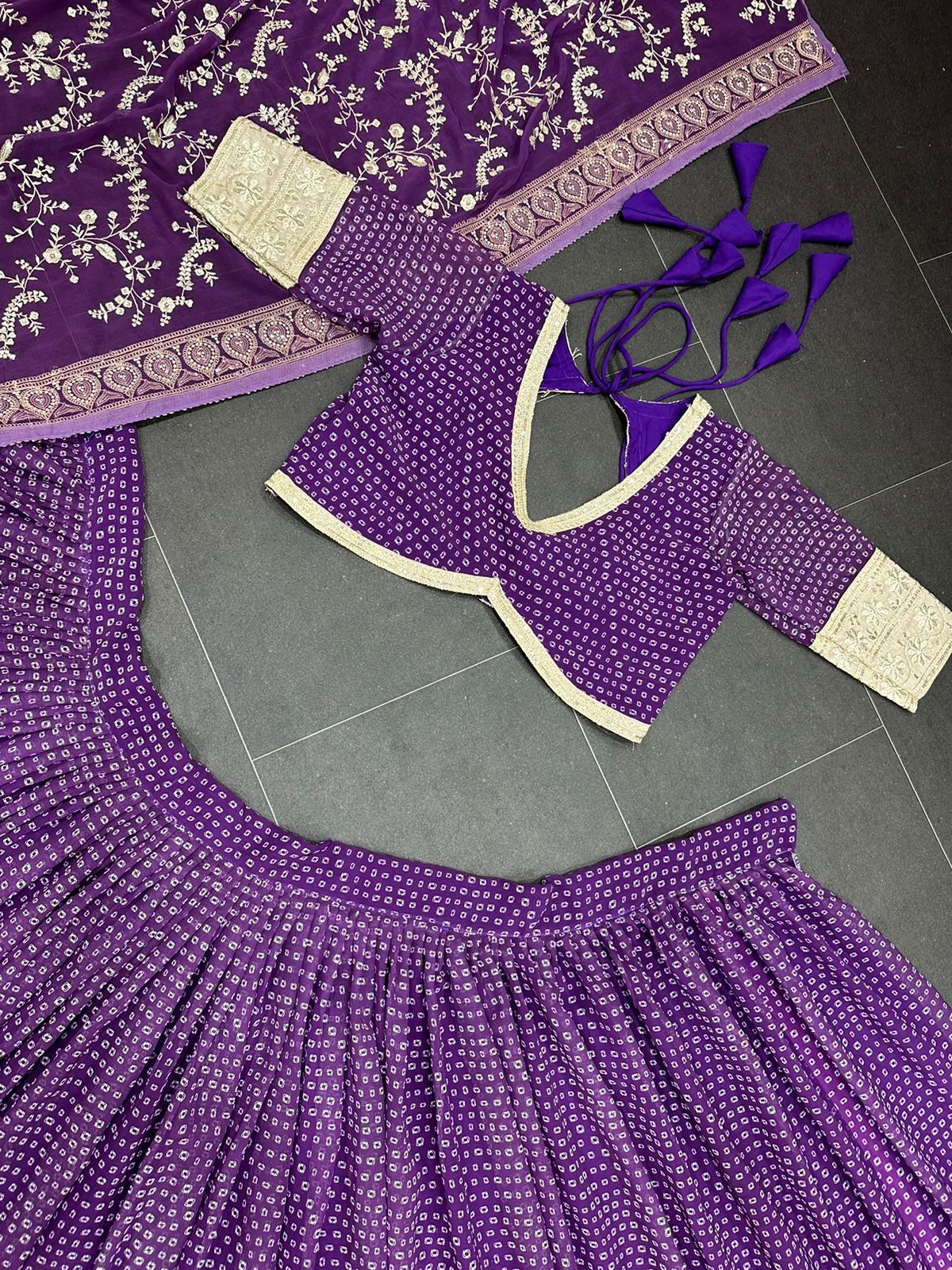 Beautiful Designer Lehenga Choli At Best Price - Joshindia