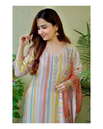 Trendy White color lucknowi style kurta set for stylish look - Joshindia