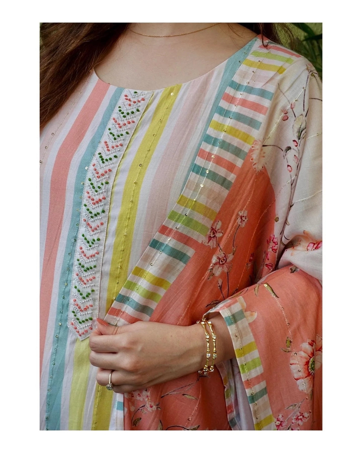 Trendy White color lucknowi style kurta set for stylish look - Joshindia
