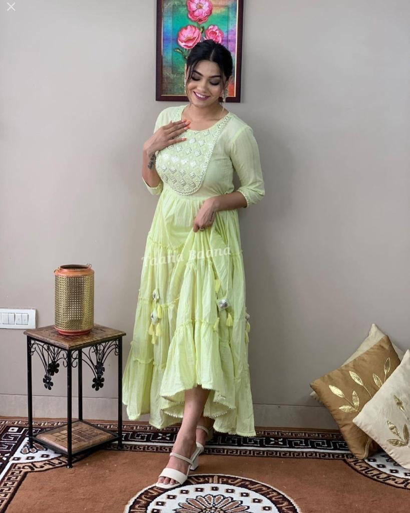 Amazing Round Neck Embroidered Cotton Kurta - Joshindia