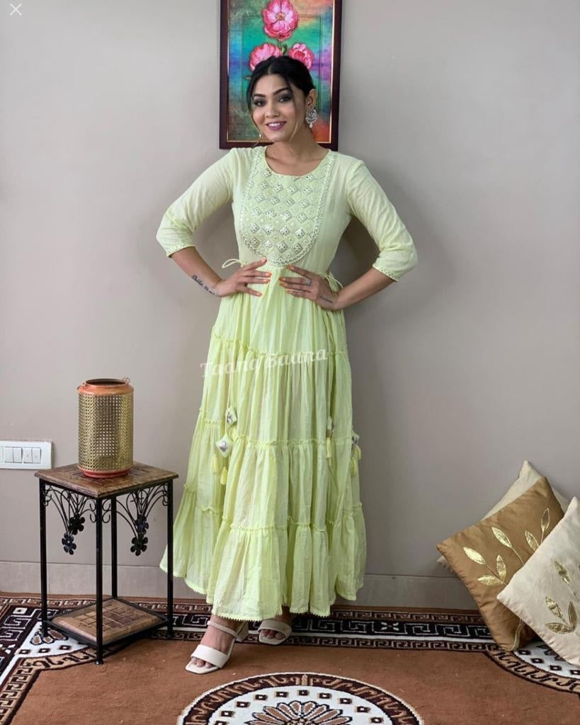 Amazing Round Neck Embroidered Cotton Kurta - Joshindia