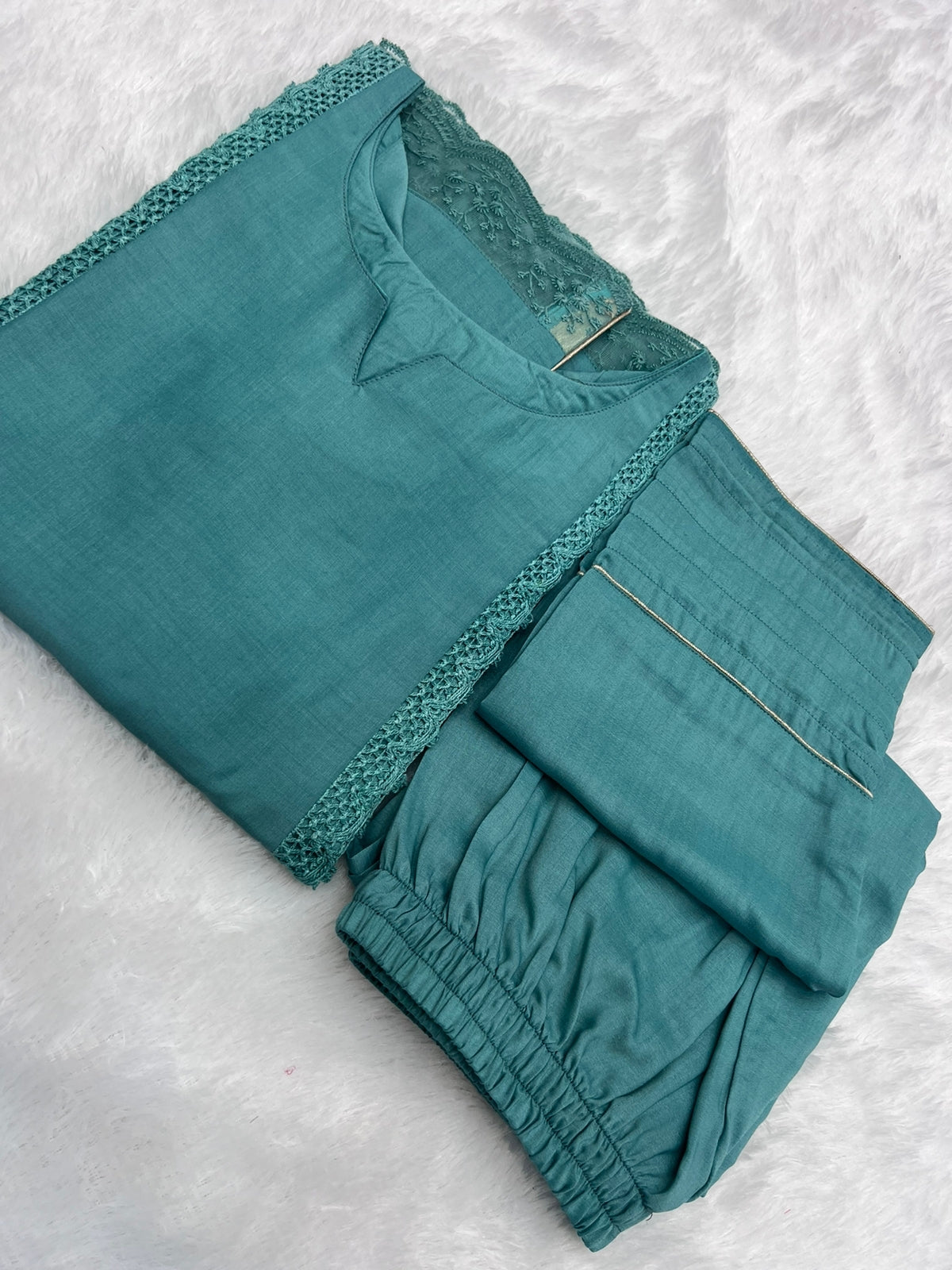 Buy Rama color lucknowi style kurta set for stylish look - Joshindia