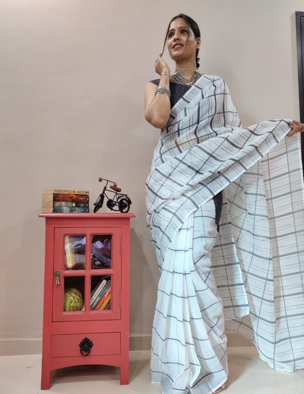 1 MIN SAREE FOR FAREWELL PARTY IN COLLEGE - Joshindia
