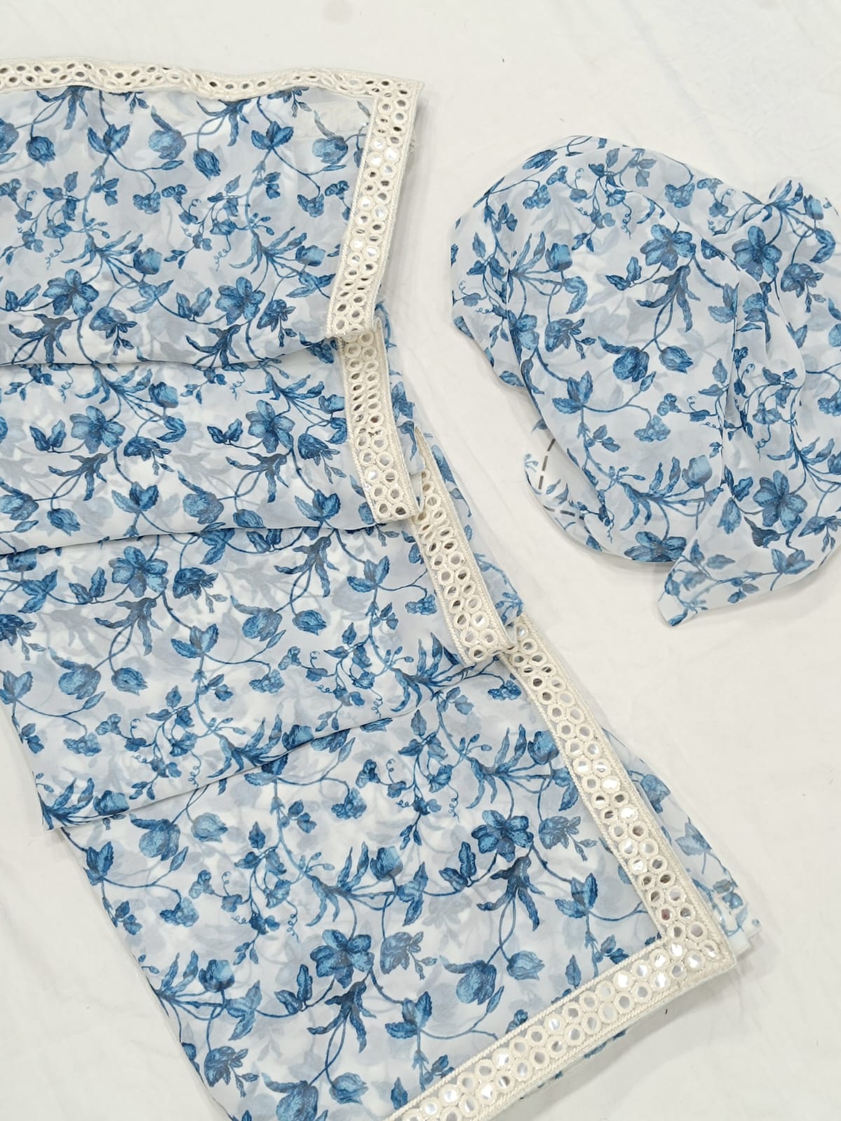 Digital Printed Georgette Designer saree for best look buy online - Joshindia