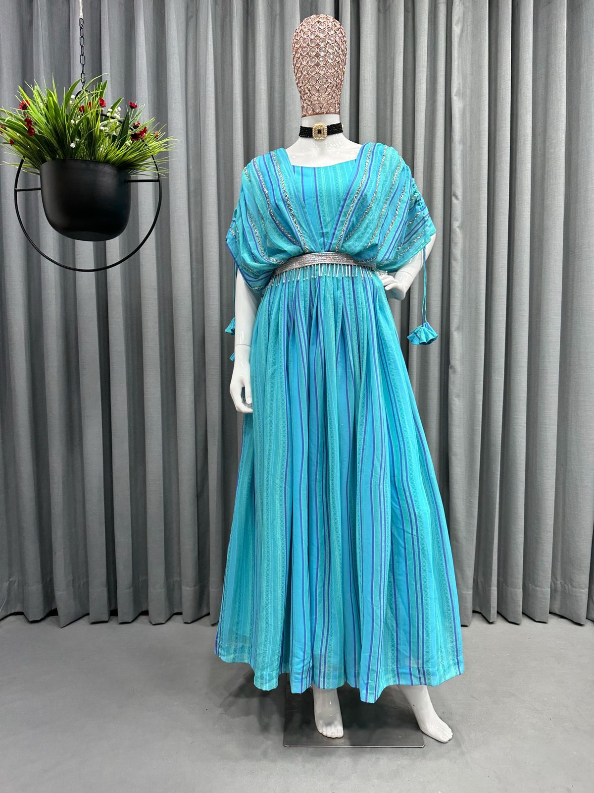 BEAUTIFUL PRINTED KAFTAN AT AFFORDABLE PRICE - Joshindia