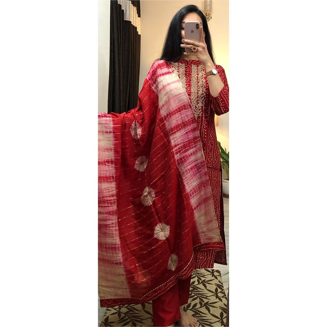 Trending Red Color Kurta Set For Wedding - Joshindia