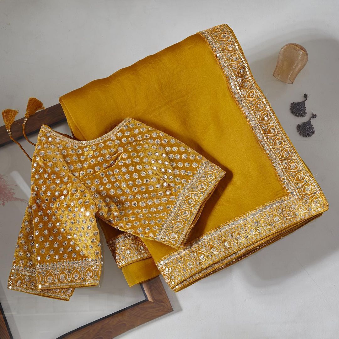 Beautiful Yellow Saree For Wedding Buy Now - Joshindia