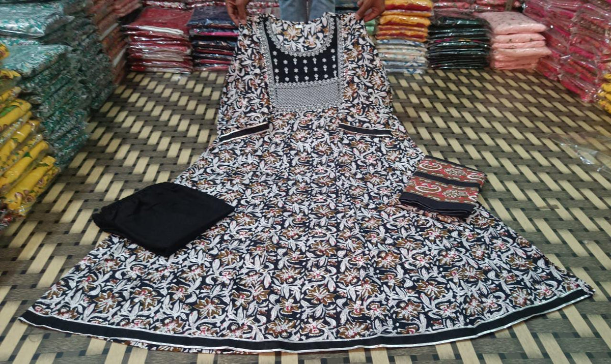 Premium pure Reyon print full flair Anarkali kurti withpant paired up with malmal dupatta - Joshindia