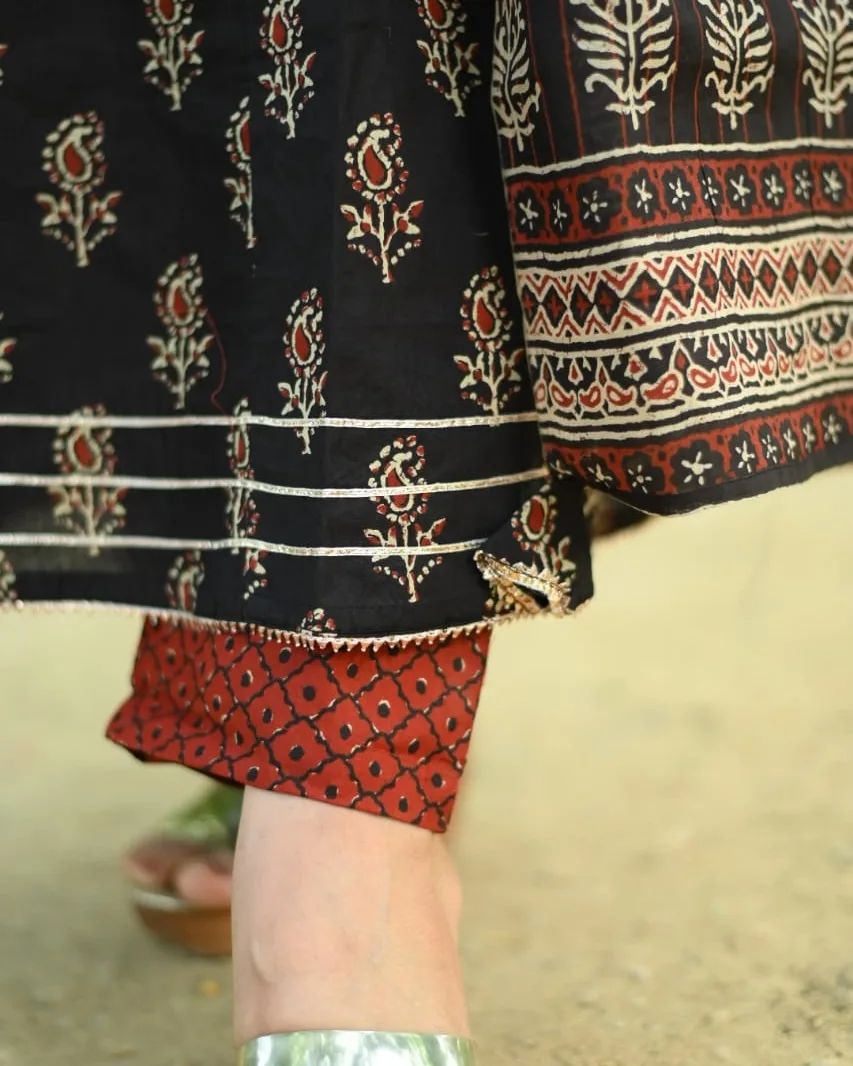 Anarkali kurta pant dupatta with some mirror work and gota detailing and gota tassals - Joshindia