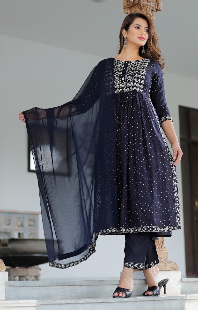 Beautiful Sequence Zari Computer Embroidered work With Kurti With Pant And Chifon Dupatta - Joshindia