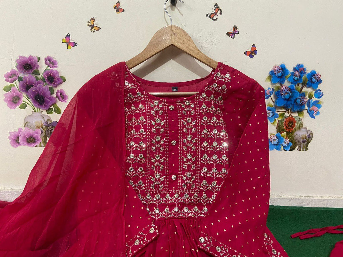 Beautiful Sequence Zari Computer Embroidered work With Kurti With Pant And Chifon Dupatta - Joshindia