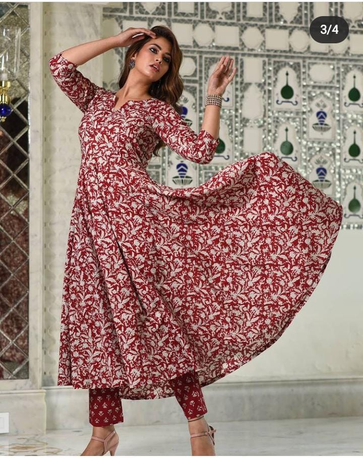 PREMIUM COTTON KURTIWITH GOLD PRINT PANT WITH DUPATTA - Joshindia