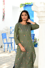 Ethnic Round Neck Embroidered Cotton Kurta - Joshindia