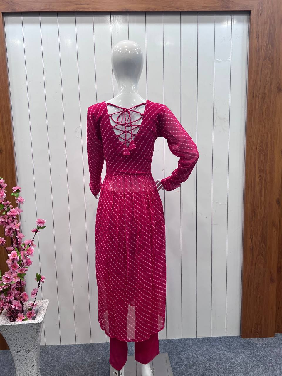 Pink Georgette Designer Kurta Set - Joshindia
