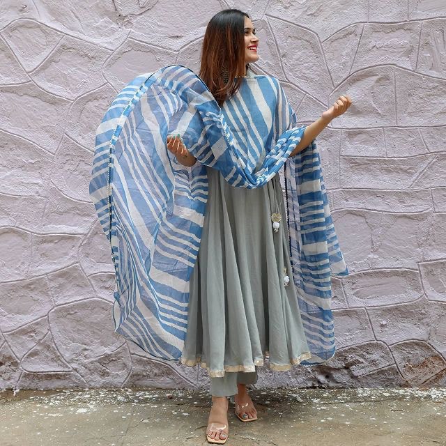 Beautiful Heavy Cottan Anarkali KURTI WITH PANT MAL MAL DUPATTA - Joshindia