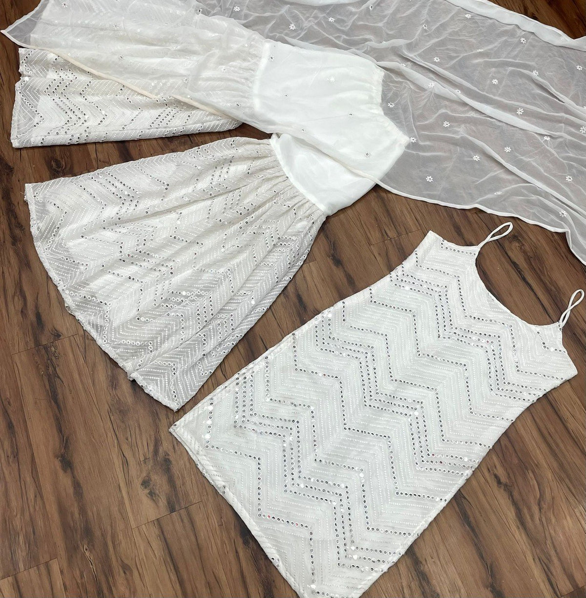 White Salwar SuitAt Affordable Price Buy Online - Joshindia