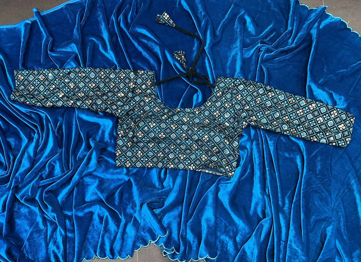 Buy Dark Blue Color Latest Saree Collection Online in India - Joshindia