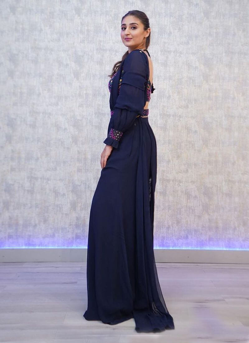 Unique Outfits For Wedding Function Buy Now - Joshindia