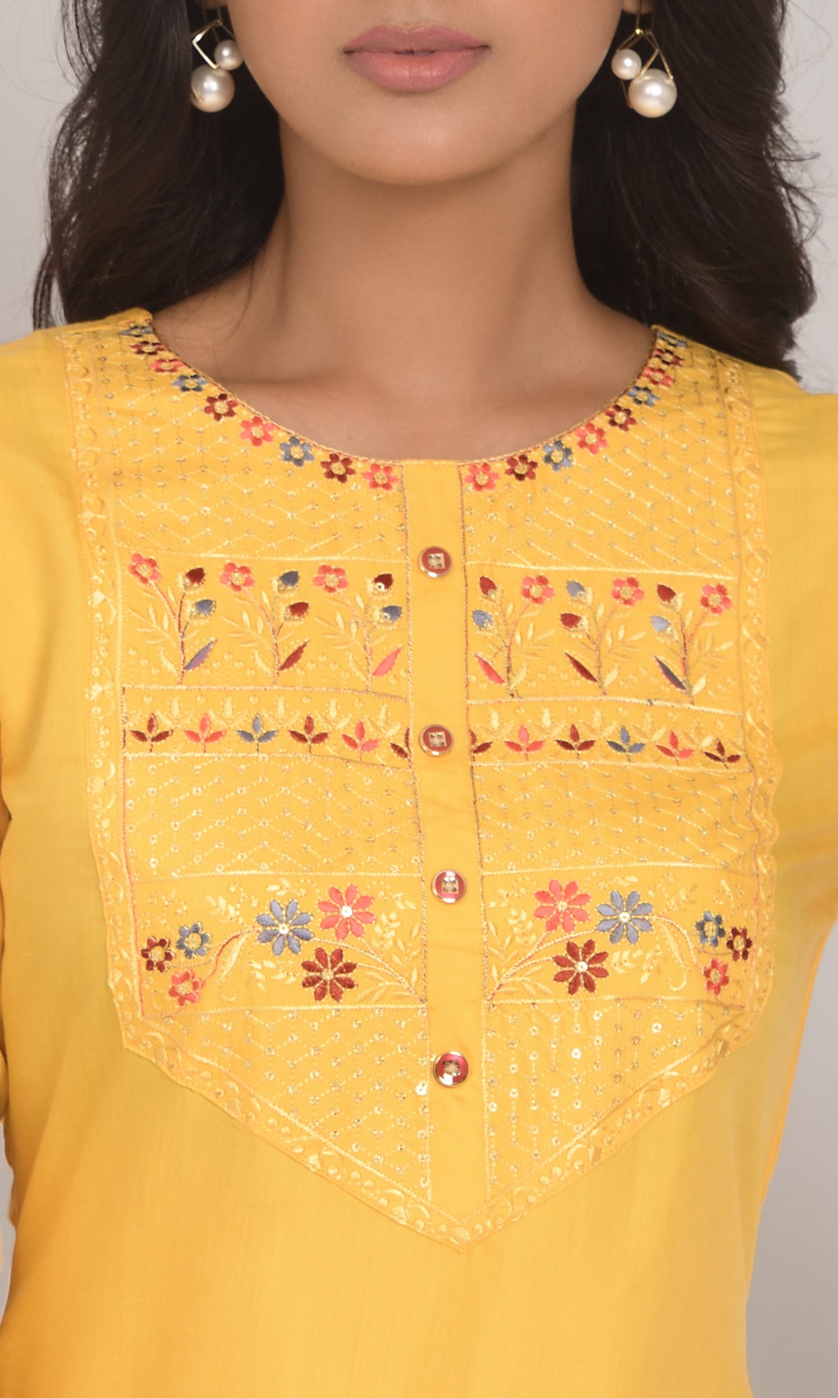 Buy From Latest Range of Yellow Kurtas Online - Joshindia