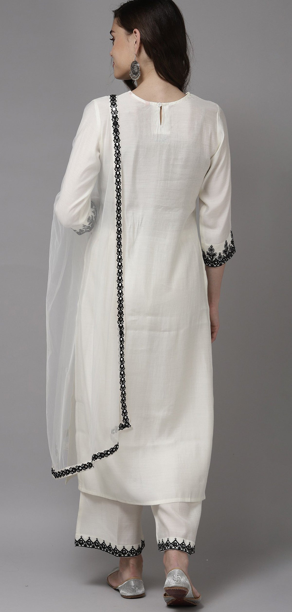 Buy Beautiful Designer White Color Kurta Set For Women - Joshindia