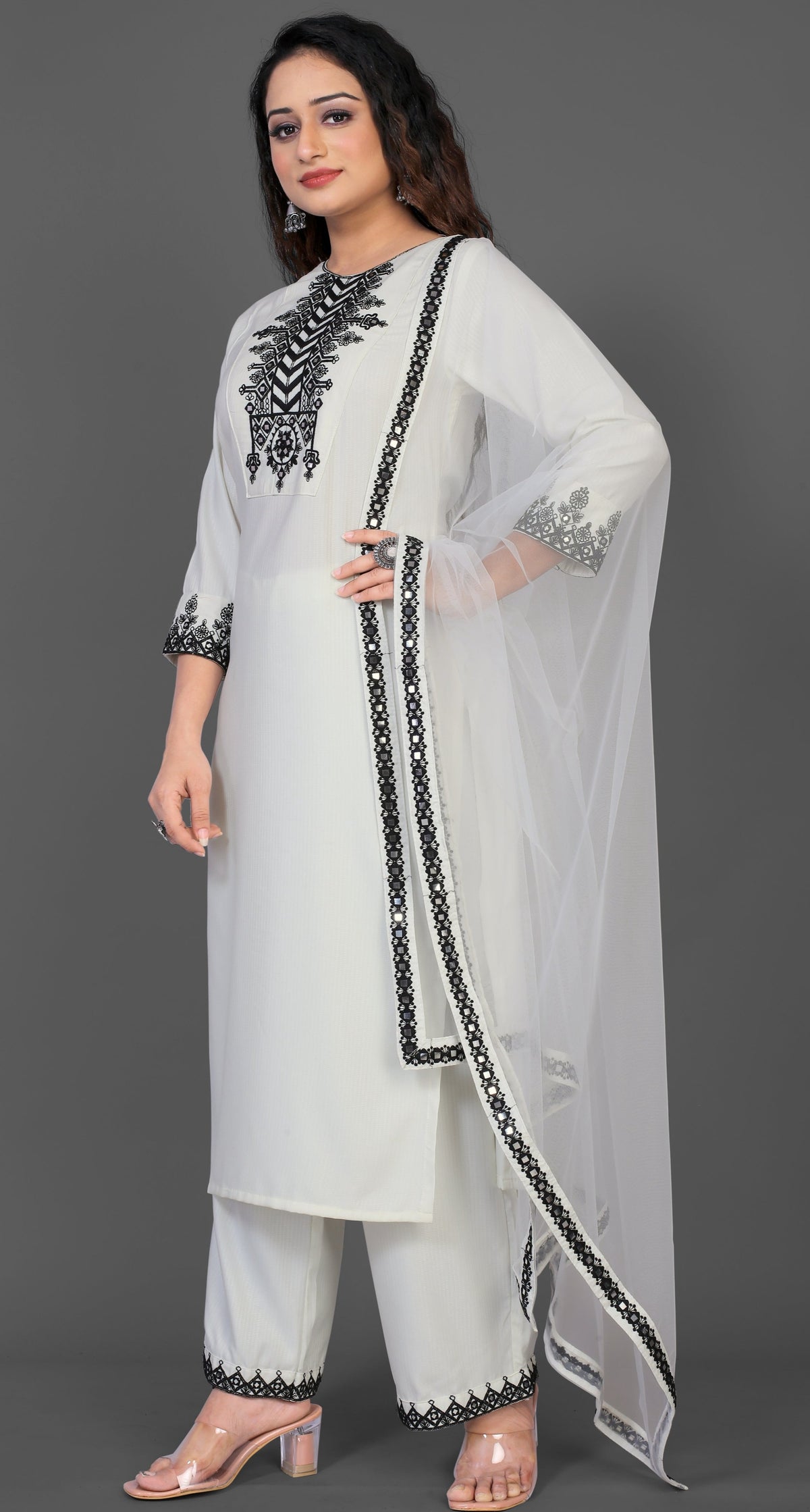 Buy Beautiful Designer White Color Kurta Set For Women - Joshindia