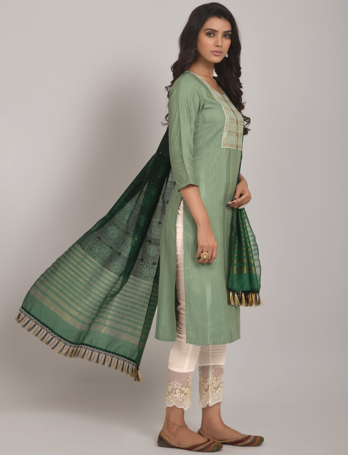 Buy Trendy Pista Green Kurtas Online in India - Joshindia