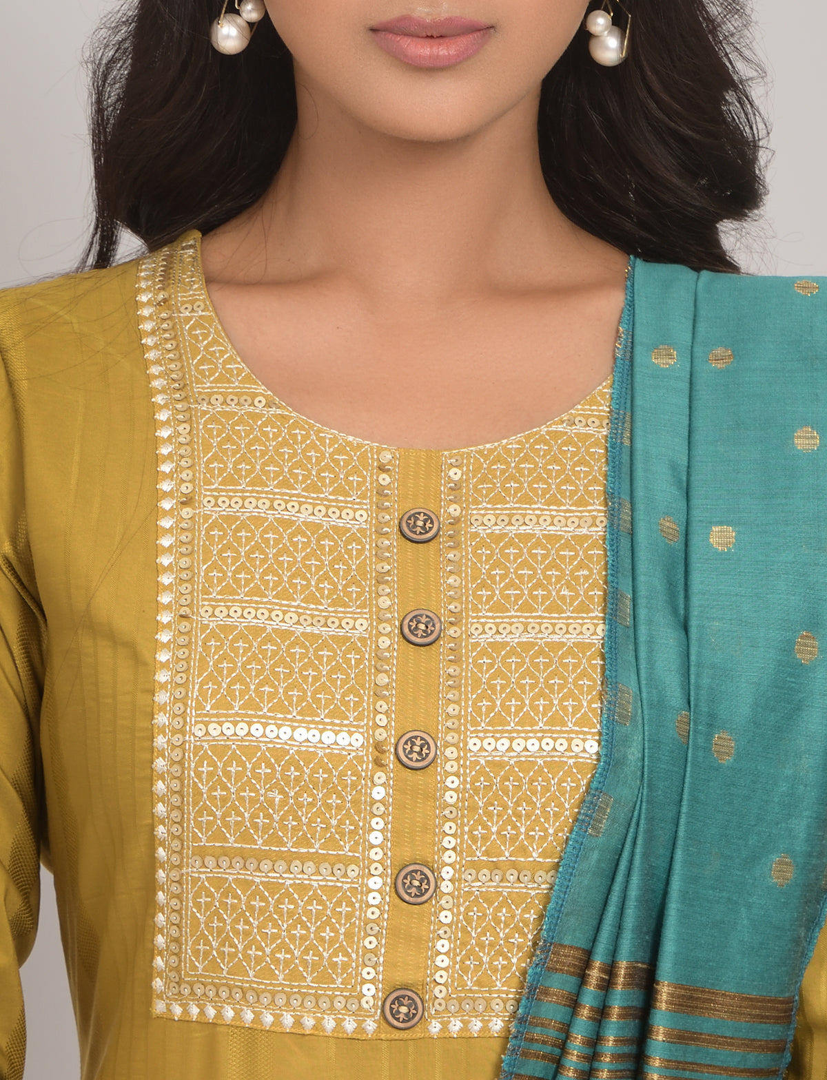 Buy From Latest Range of Yellow Kurtas Online - Joshindia