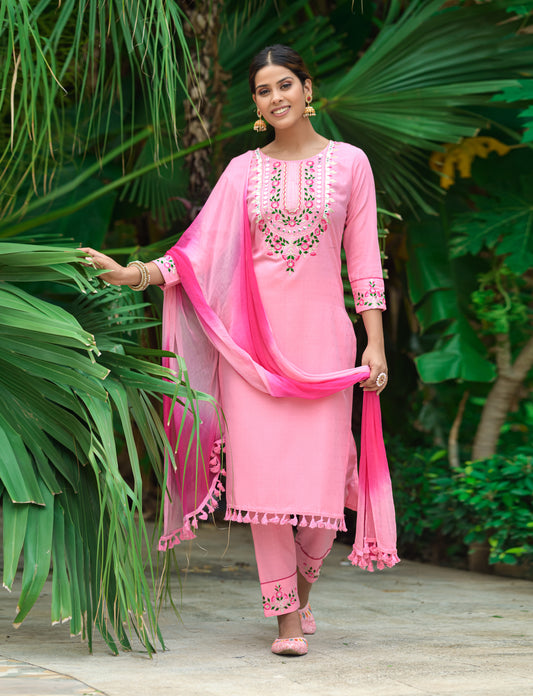 Buy Trendy Pink Kurtas Online in India