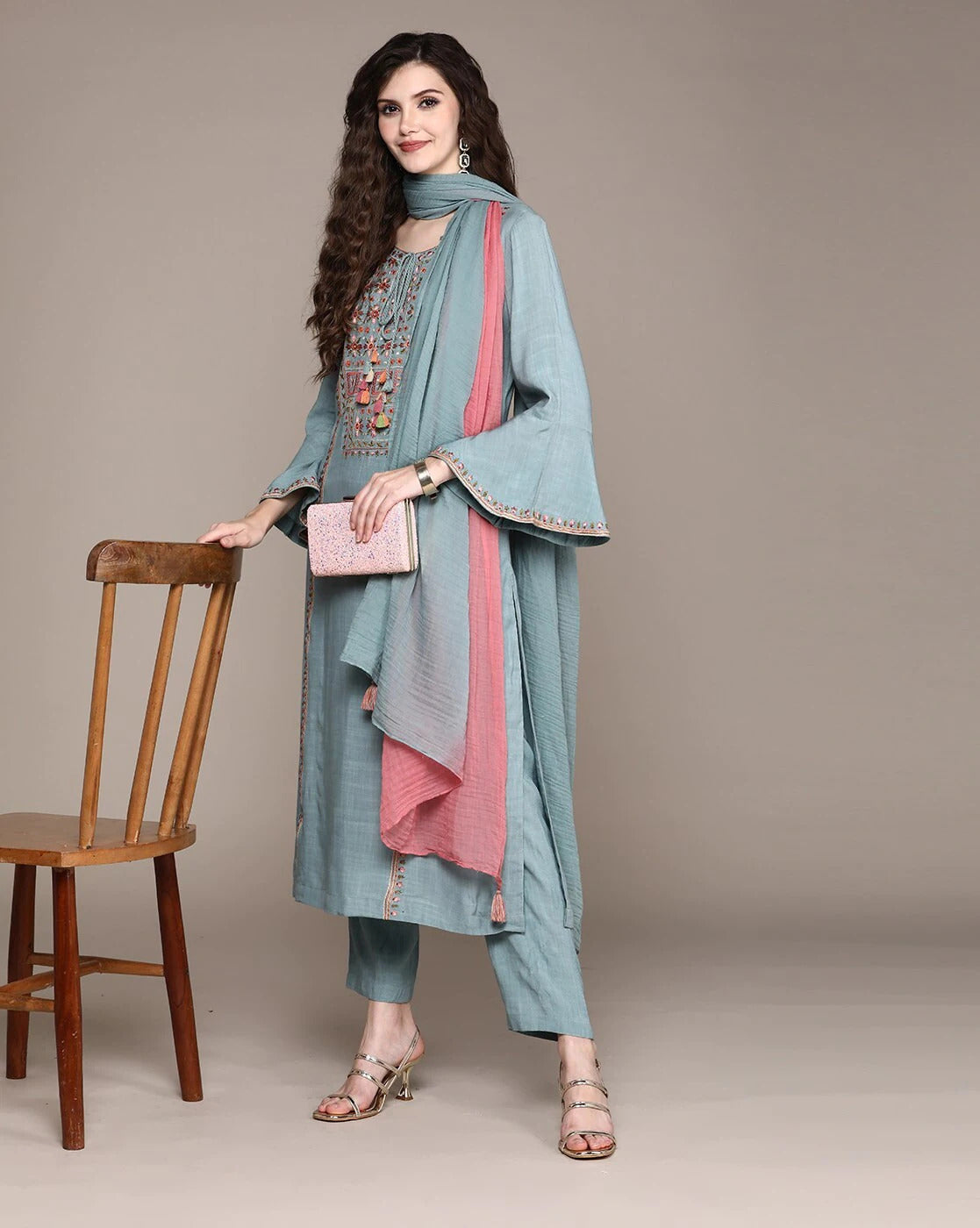 Buy Trendy Grey Kurtas Online in India - Joshindia