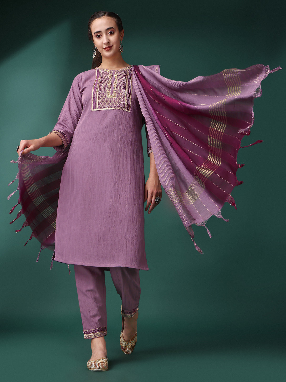 Buy Trendy Purple Kurtas Online in India - Joshindia