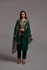 Buy Trendy Green Kurtas Online in India - Joshindia