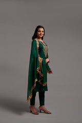 Buy Trendy Green Kurtas Online in India - Joshindia