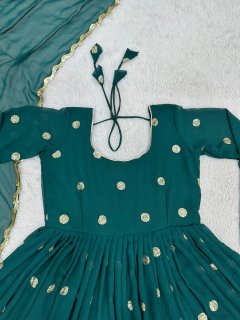 Buy Latest Green Color Lehenga Choli Online at Best Price - Joshindia