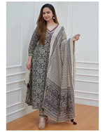 Beautiful Black Color Designer kurta Set for casual function Buy Now - Joshindia