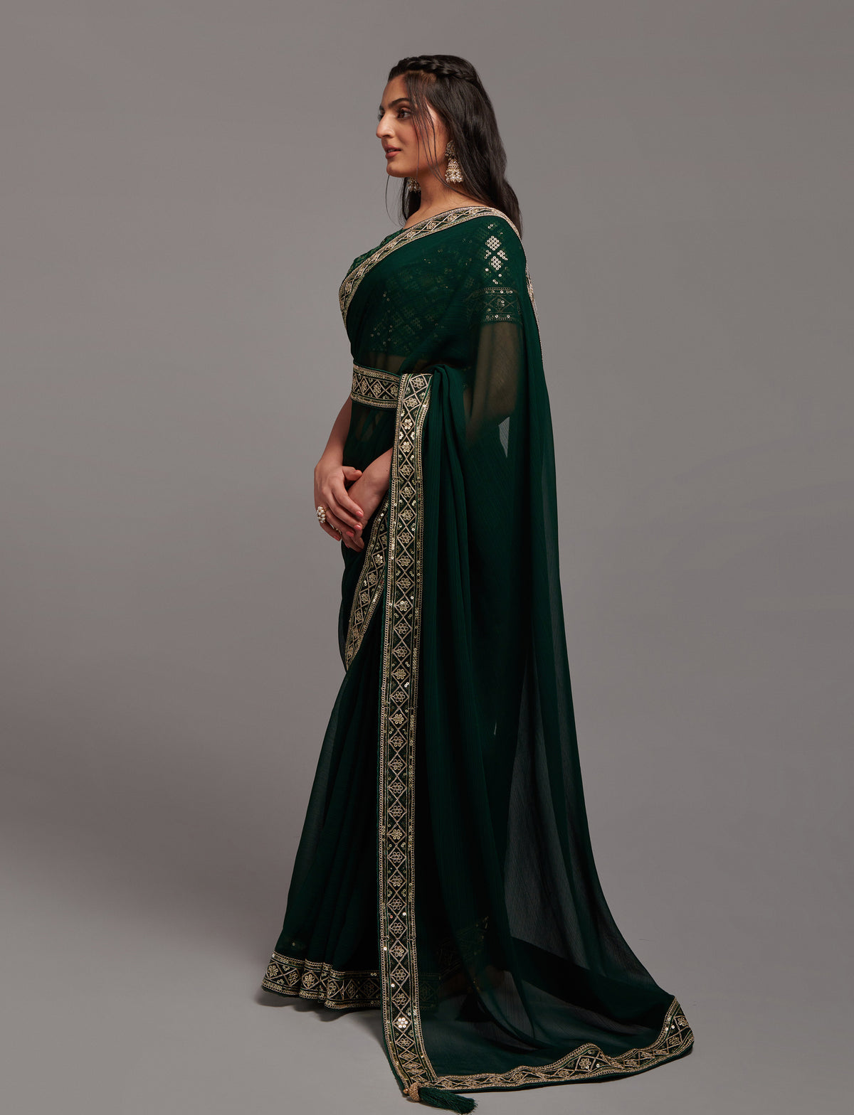 Green Saree - Buy Latest Green Colour Sarees Online - JOSHINDIA - Joshindia