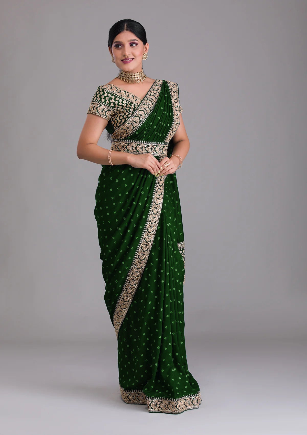Green Saree - Buy Latest Green Colour Sarees Online - Joshindia