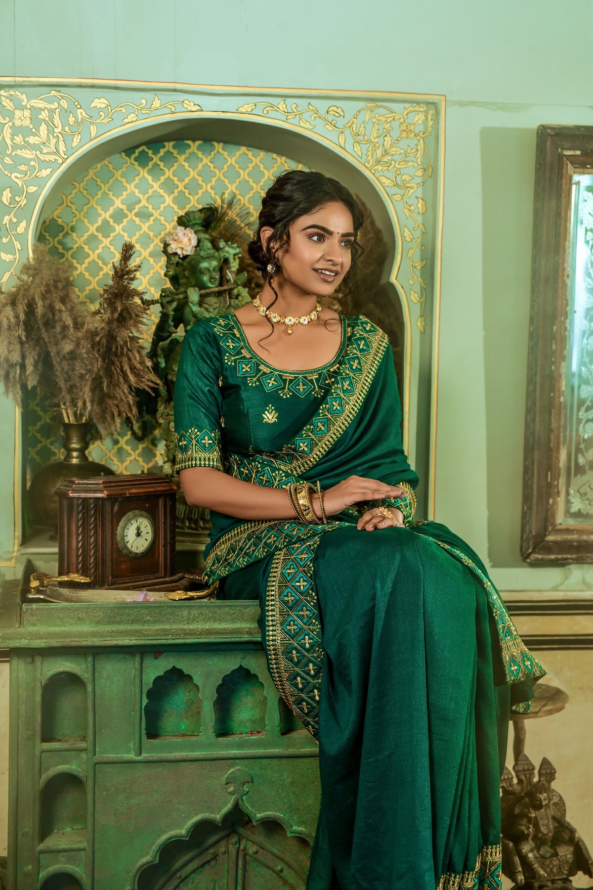 Buy Trendy Green Saree Online in India - Joshindia