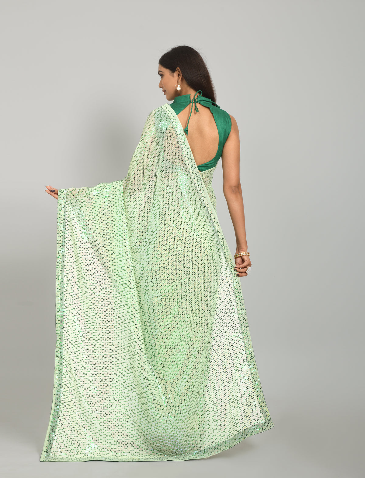 Buy Trendy Green Saree Online in India - Joshindia