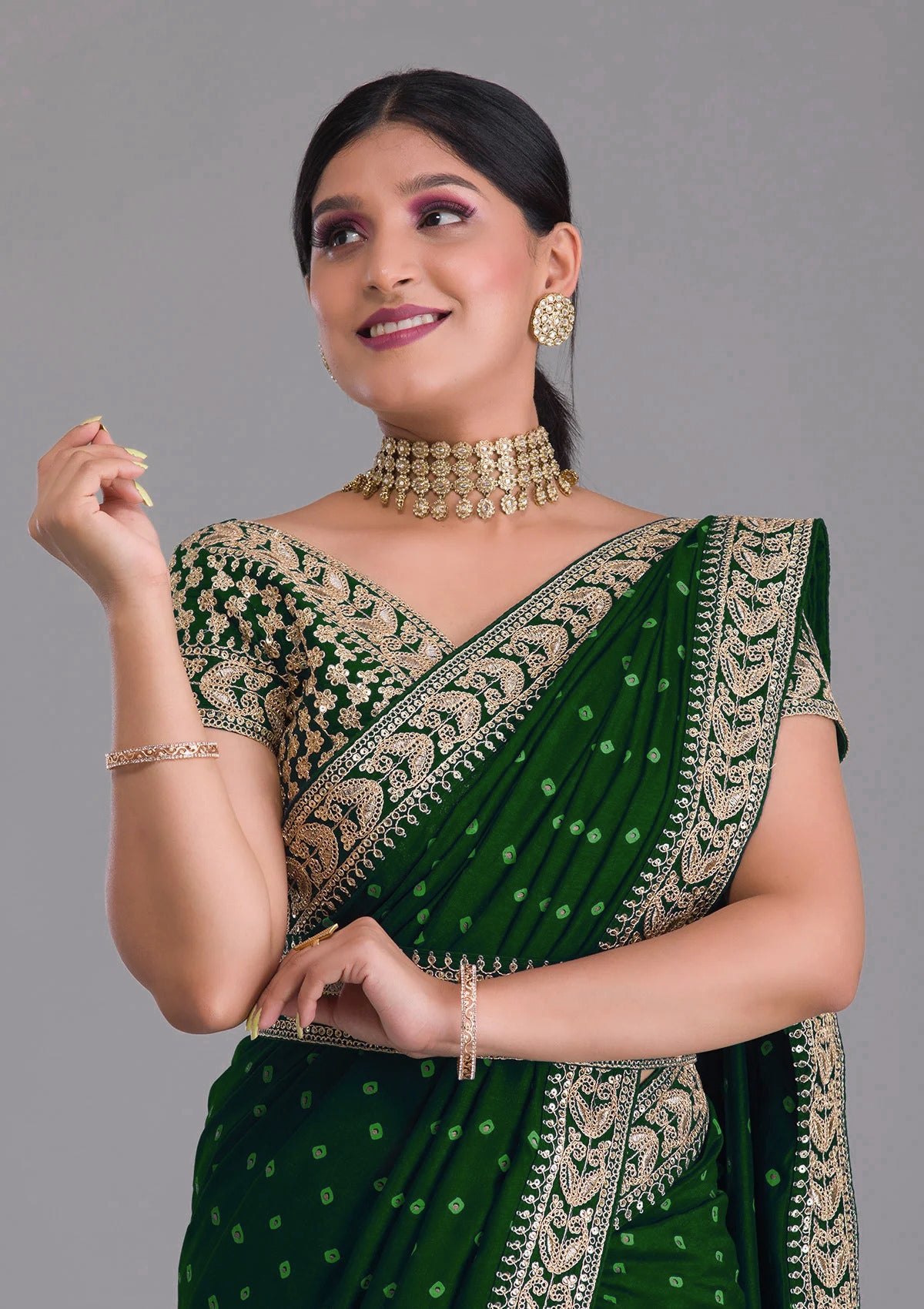 Green Saree - Buy Latest Green Colour Sarees Online - Joshindia
