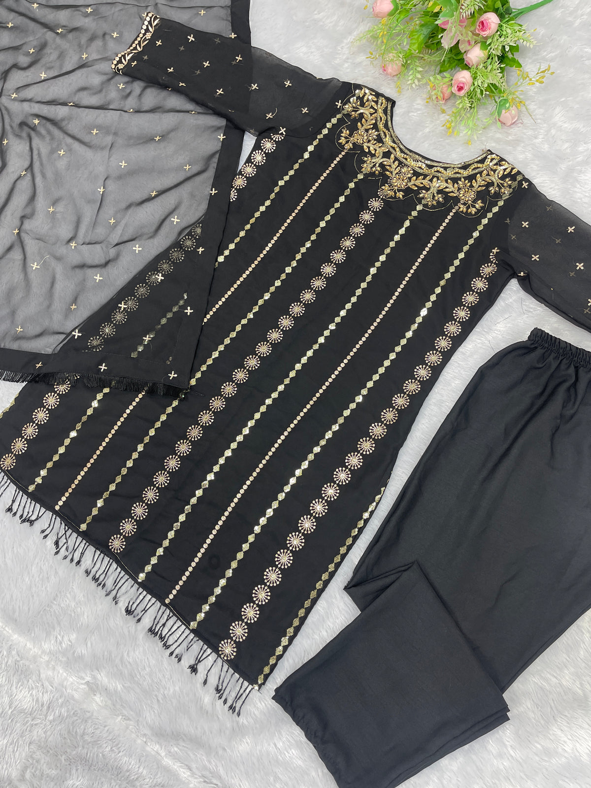 Buy Black Kurta Online - Joshindia
