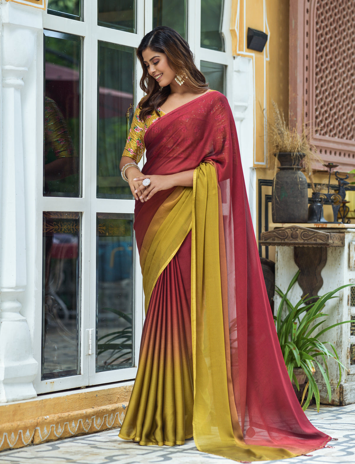 Buy Trendy Maroon Saree Online in India - Joshindia